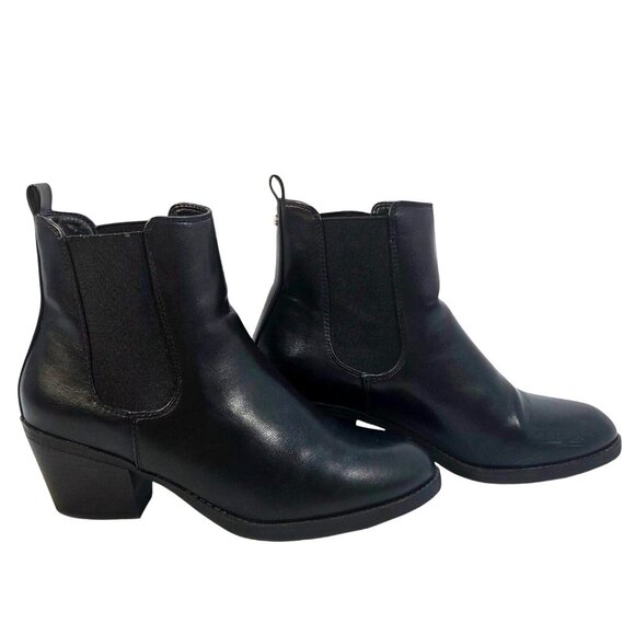 Jessica Cline Lorraine Black Faux Leather Block Heel Chelsea Ankle Boots Size 8M - Picture 1 of 9